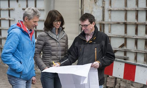 Planer mit Bauherren - indivueller Sanierungsfahrplan