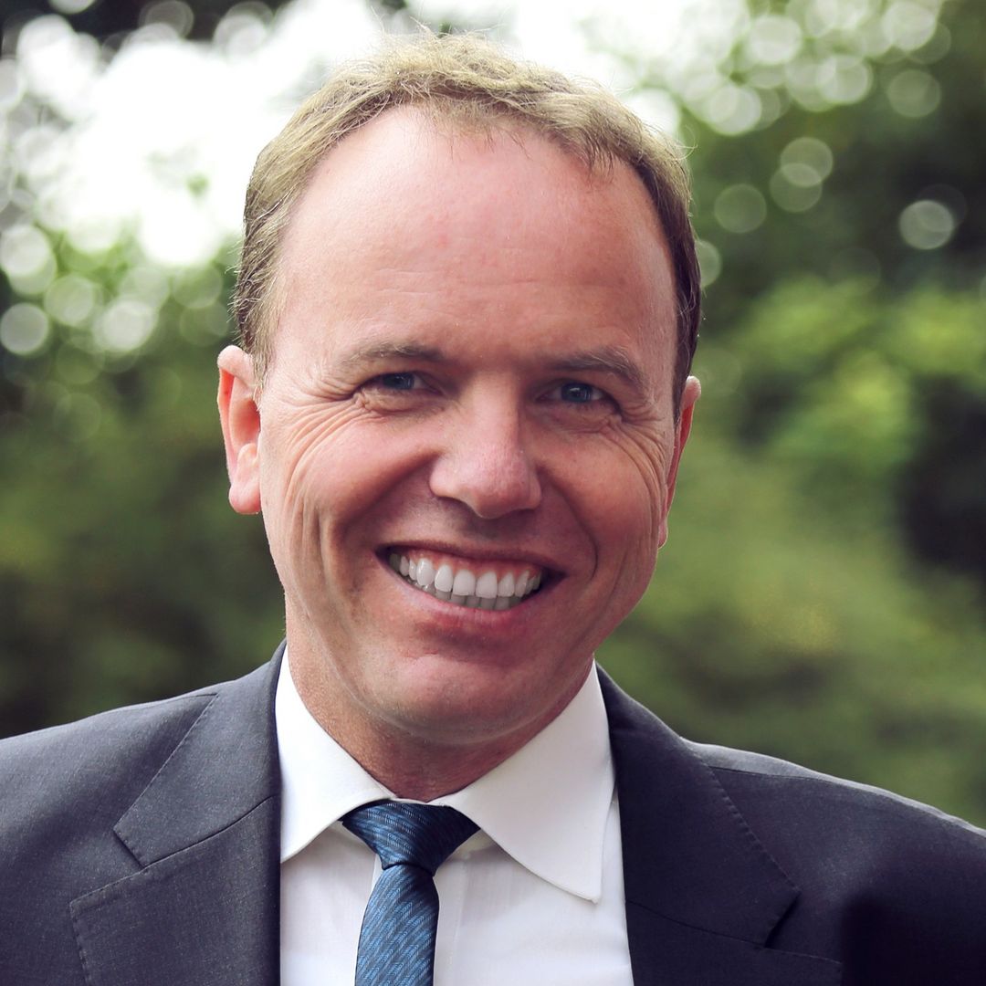 <p><strong>Dipl.-Phys. Klaus Lambrecht</strong>, Partner der ECONSULT Lambrecht Jungmann Partner, Akkreditierter Sachverständiger für die Bundesförderprogramme und seit über 20 Jahren in der Energieplanung tätig, Mitentwickler der Sanierungsfahrpläne</p>